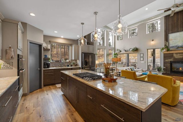 23645 WILDERNESS CANYON RD, Rapid City, SD 57702