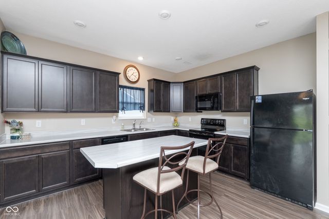 6926 Honeysuckle Way, Pendleton, IN 46064