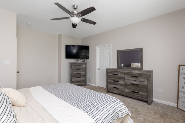 6926 Honeysuckle Way, Pendleton, IN 46064