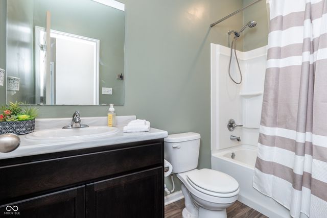 6926 Honeysuckle Way, Pendleton, IN 46064