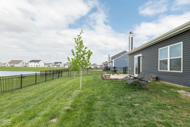 6926 Honeysuckle Way, Pendleton, IN 46064