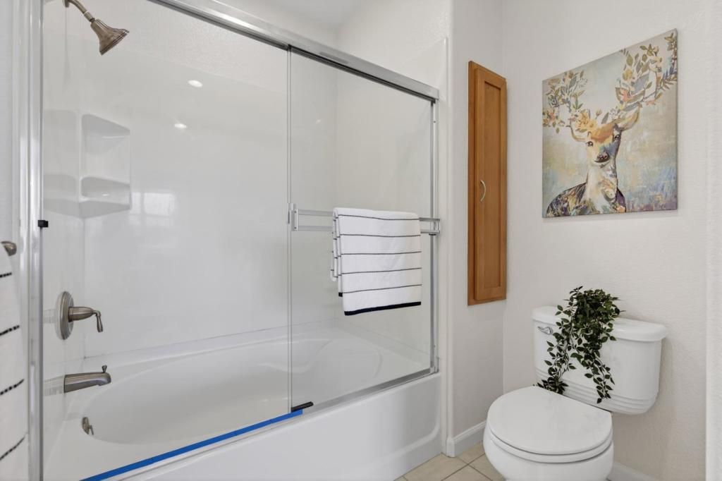 Image 18 of property listing at 1388 Broadway 480, Millbrae, CA 94030