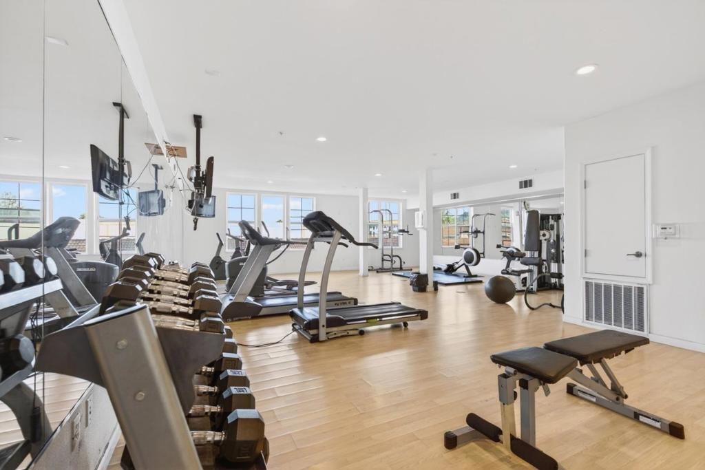 Image 40 of property listing at 1388 Broadway 480, Millbrae, CA 94030