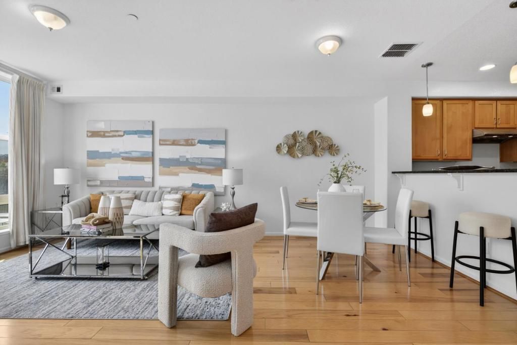 Image 6 of property listing at 1388 Broadway 480, Millbrae, CA 94030