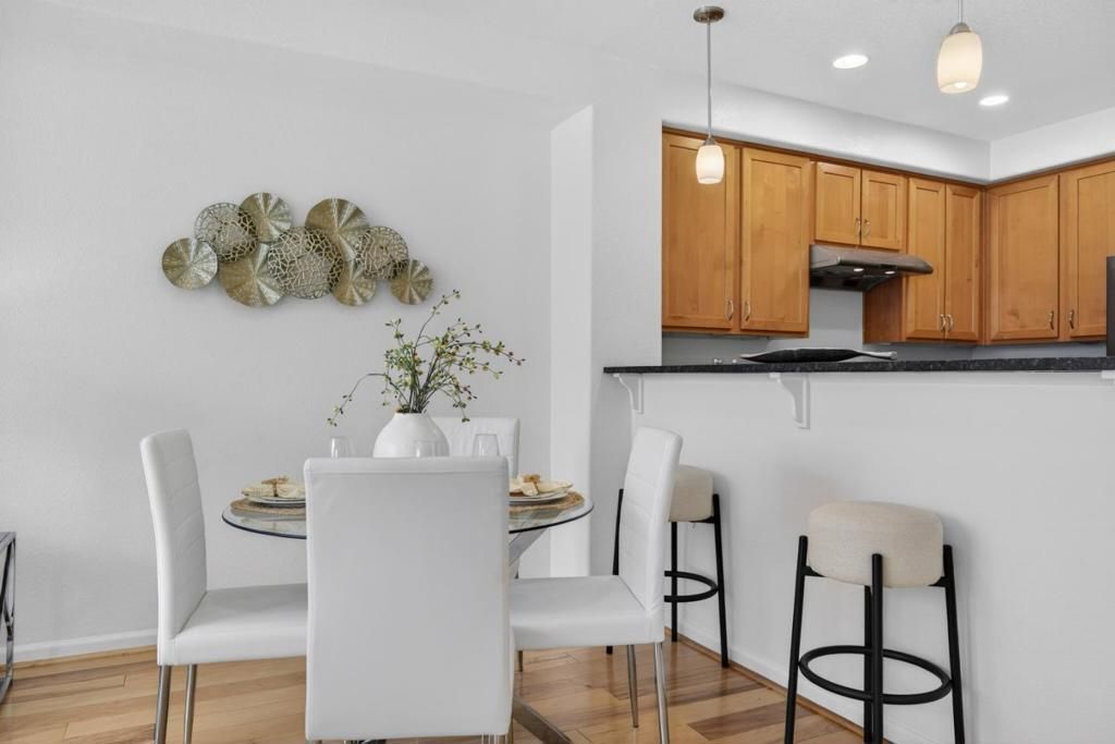 Image 8 of property listing at 1388 Broadway 480, Millbrae, CA 94030