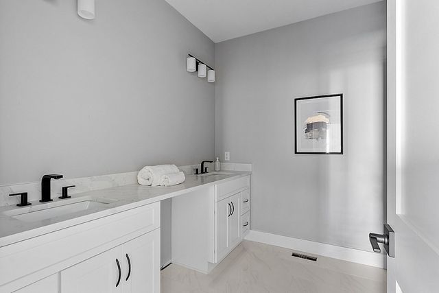 23 Palmetto Drive 23, Bellingham, MA 02019