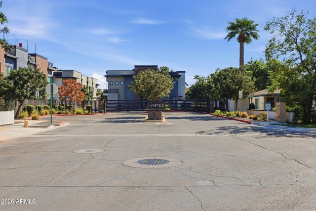 163 E HEARNE Way, Gilbert, AZ 85234