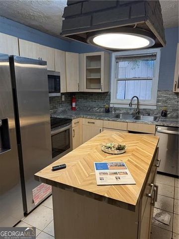 1089 Indale Place SW, Atlanta, GA 30310