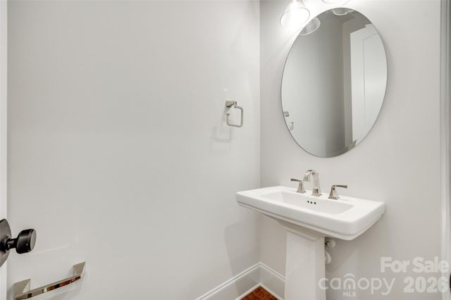 13702 Tranquil Day Drive, Matthews, NC 28105