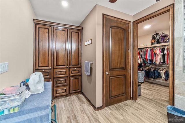 1936 Tierra Santa Circle, Edinburg, TX 78542