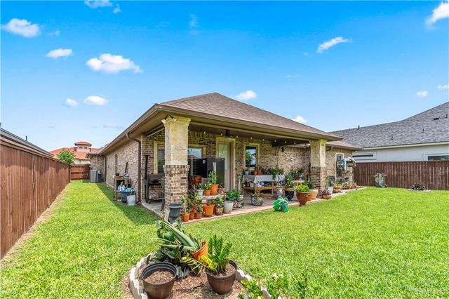 1936 Tierra Santa Circle, Edinburg, TX 78542