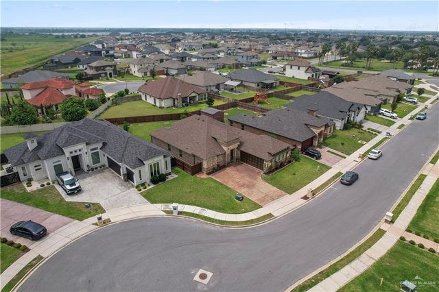 1936 Tierra Santa Circle, Edinburg, TX 78542