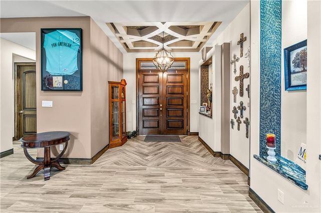 1936 Tierra Santa Circle, Edinburg, TX 78542