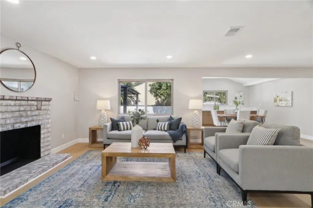 15631 Harvest Street, Granada Hills, CA 91344