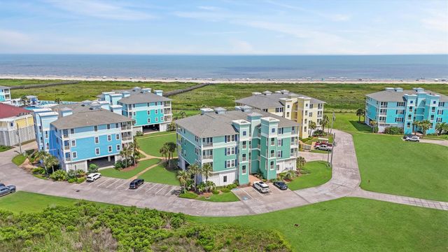 4231 Pointe West Drive 302, Galveston, TX 77554