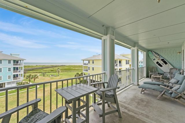 4231 Pointe West Drive 302, Galveston, TX 77554