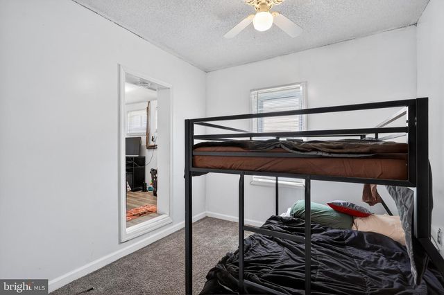 120 DOBBS AVE, Bellmawr, NJ 08031