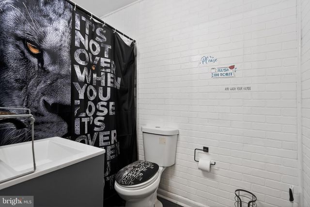 120 DOBBS AVE, Bellmawr, NJ 08031