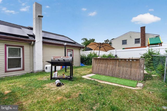 120 DOBBS AVE, Bellmawr, NJ 08031