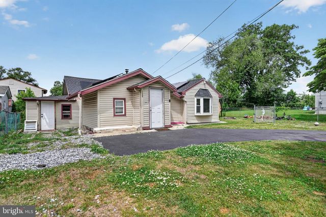 120 DOBBS AVE, Bellmawr, NJ 08031