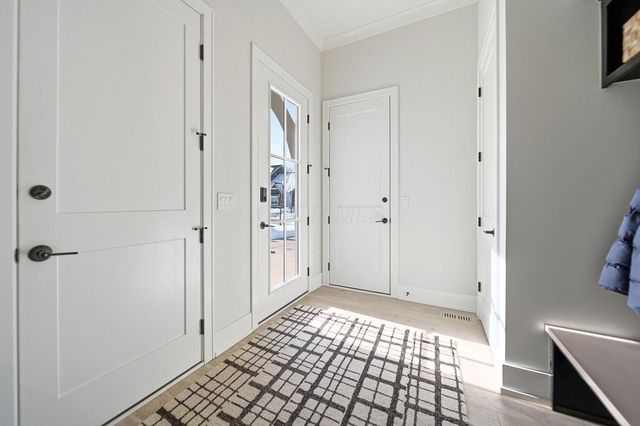 11294 Cedar Crest Drive, Plain City, OH 43064