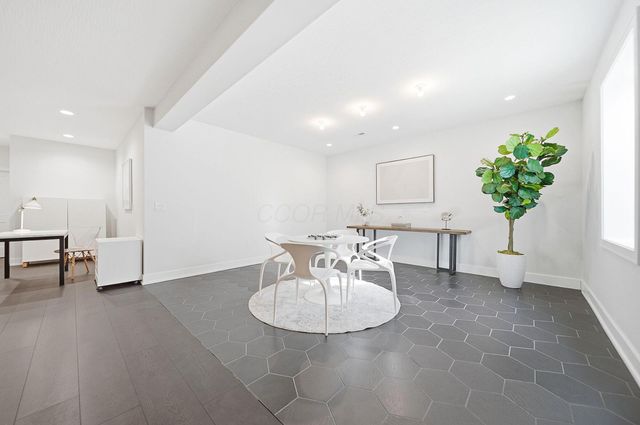 11294 Cedar Crest Drive, Plain City, OH 43064