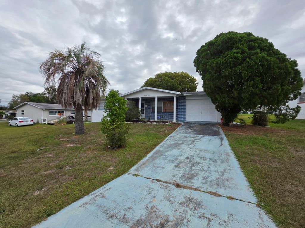 Image 2 of property listing at 73 S HARRISON STREET, Beverly Hills, FL 34465