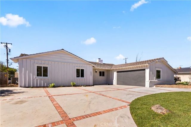 1521 Mural, Claremont, CA 91711