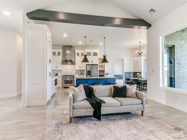 4704 SE 37th Street, Moore, OK 73160