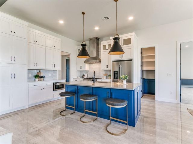 4704 SE 37th Street, Moore, OK 73160