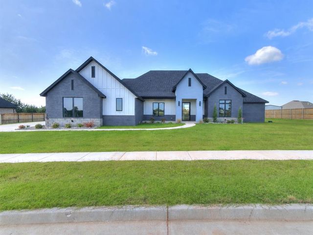 4704 SE 37th Street, Moore, OK 73160