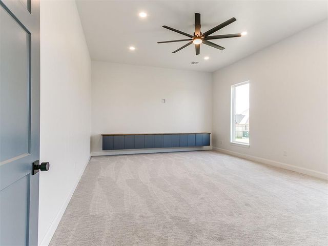 4704 SE 37th Street, Moore, OK 73160