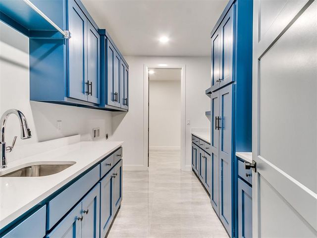 4704 SE 37th Street, Moore, OK 73160
