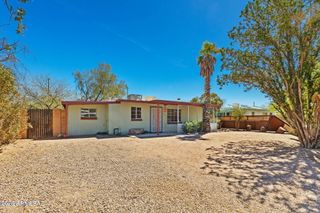 2866 N DESERT Avenue, Tucson, AZ 85712