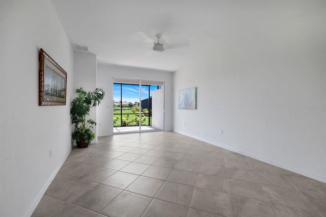 2175 DRAGONFRUIT WAY, Naples, FL 34120