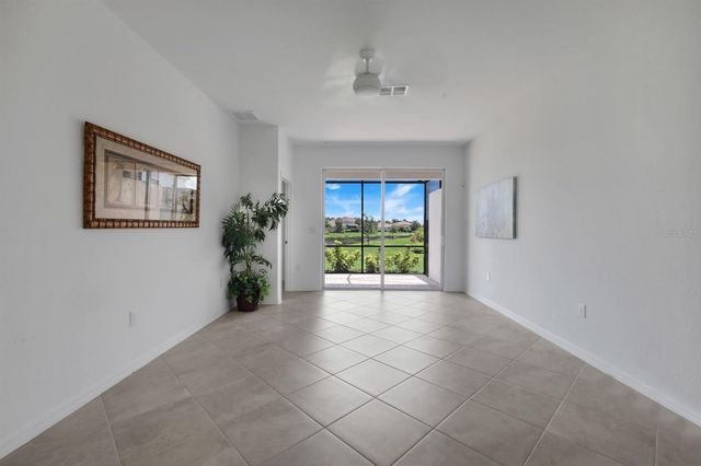 2175 DRAGONFRUIT WAY, Naples, FL 34120