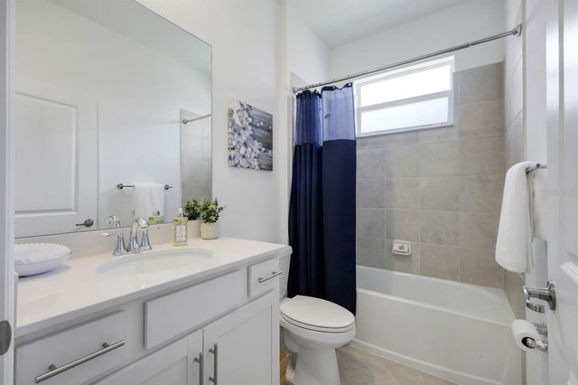 2175 DRAGONFRUIT WAY, Naples, FL 34120