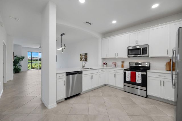 2175 DRAGONFRUIT WAY, Naples, FL 34120