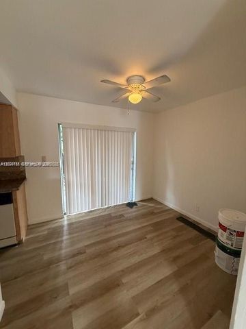 2010 NW 59th Way 1, Lauderhill, FL 33313