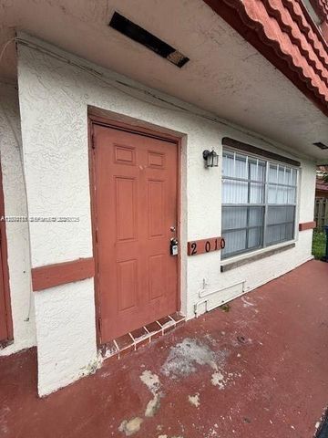 2010 NW 59th Way 1, Lauderhill, FL 33313