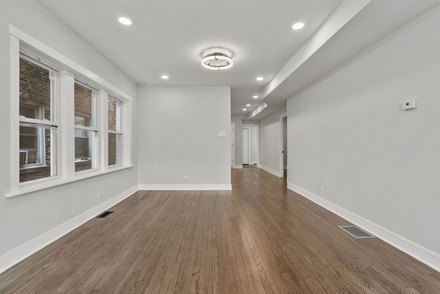7811 S Honore Street, Chicago, IL 60620
