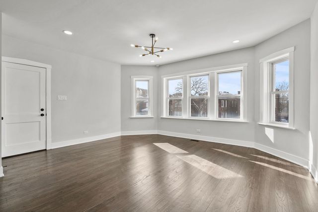 7811 S Honore Street, Chicago, IL 60620