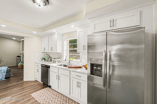 8055 STARGRASS Court, Jacksonville, FL 32210