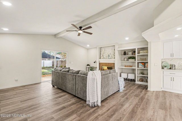 8055 STARGRASS Court, Jacksonville, FL 32210