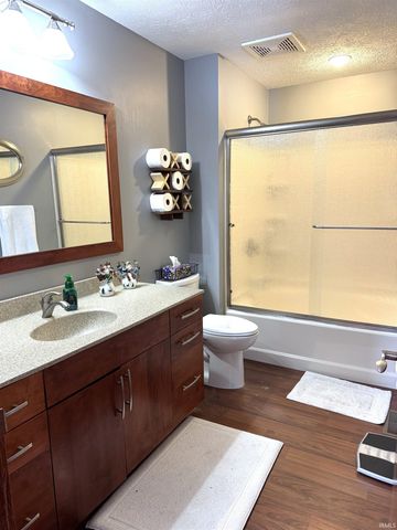 2892 E US Highway 136, Crawfordsville, IN 47933