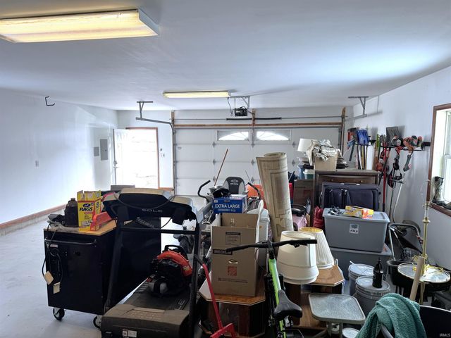 2892 E US Highway 136, Crawfordsville, IN 47933