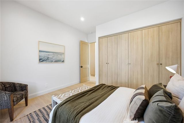4221 Sunnyside Avenue, Los Angeles, CA 90066