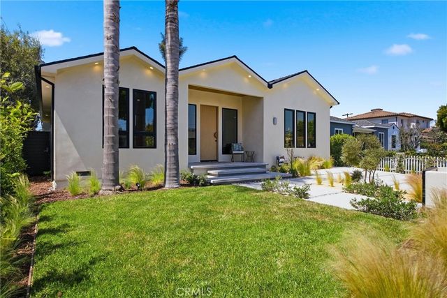 4221 Sunnyside Avenue, Los Angeles, CA 90066