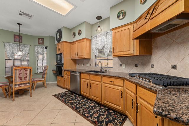 16926 Scenic Lakes Way, Houston, TX 77095