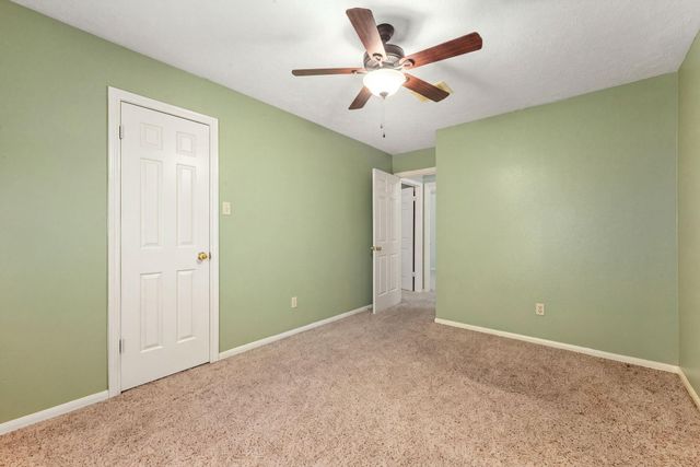 16926 Scenic Lakes Way, Houston, TX 77095